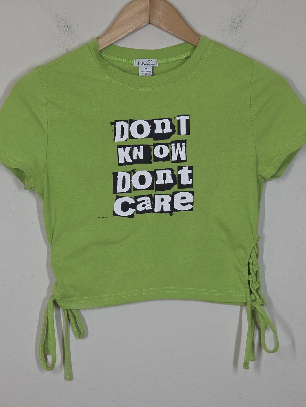Vtg Y2K Rue 21 Lime Green Dont Know Dont Care Crop Baby Tee Graphic Lace Up M